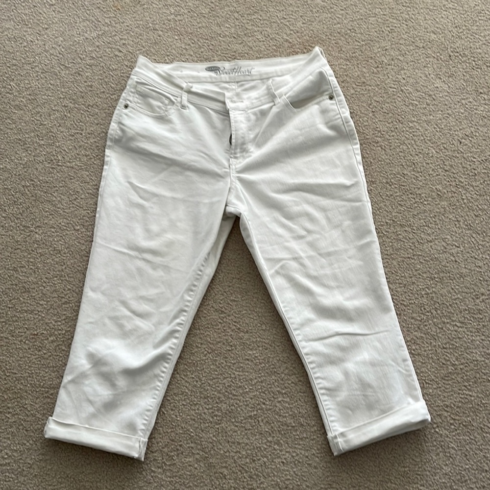 Old Navy white capris